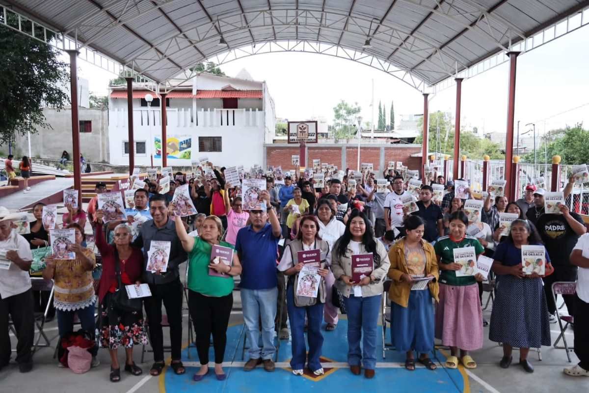 Legisladoras dialogan en Santa Cruz Xoxocotlán sobre la reforma constitucional de Oaxaca